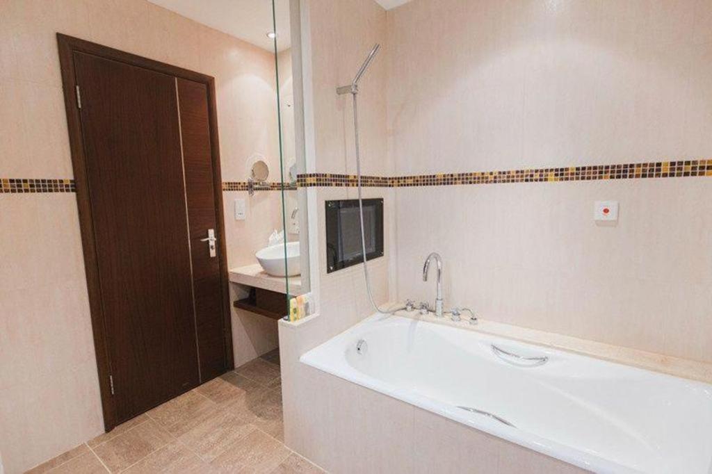 Grand Soluxe Zhongyou Hotel Shenzhen Exterior foto