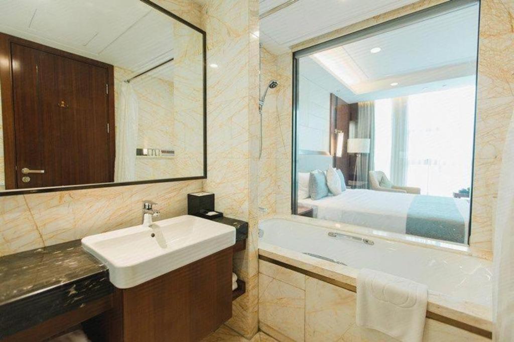 Grand Soluxe Zhongyou Hotel Shenzhen Exterior foto